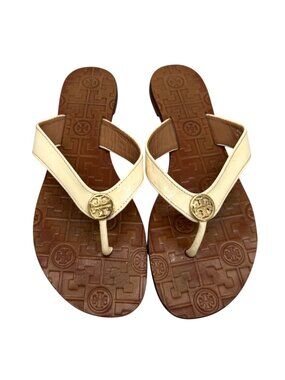 Tory Burch Thora Patent Leather Sandals Quiet Luxury Resortwear Cream Size 7